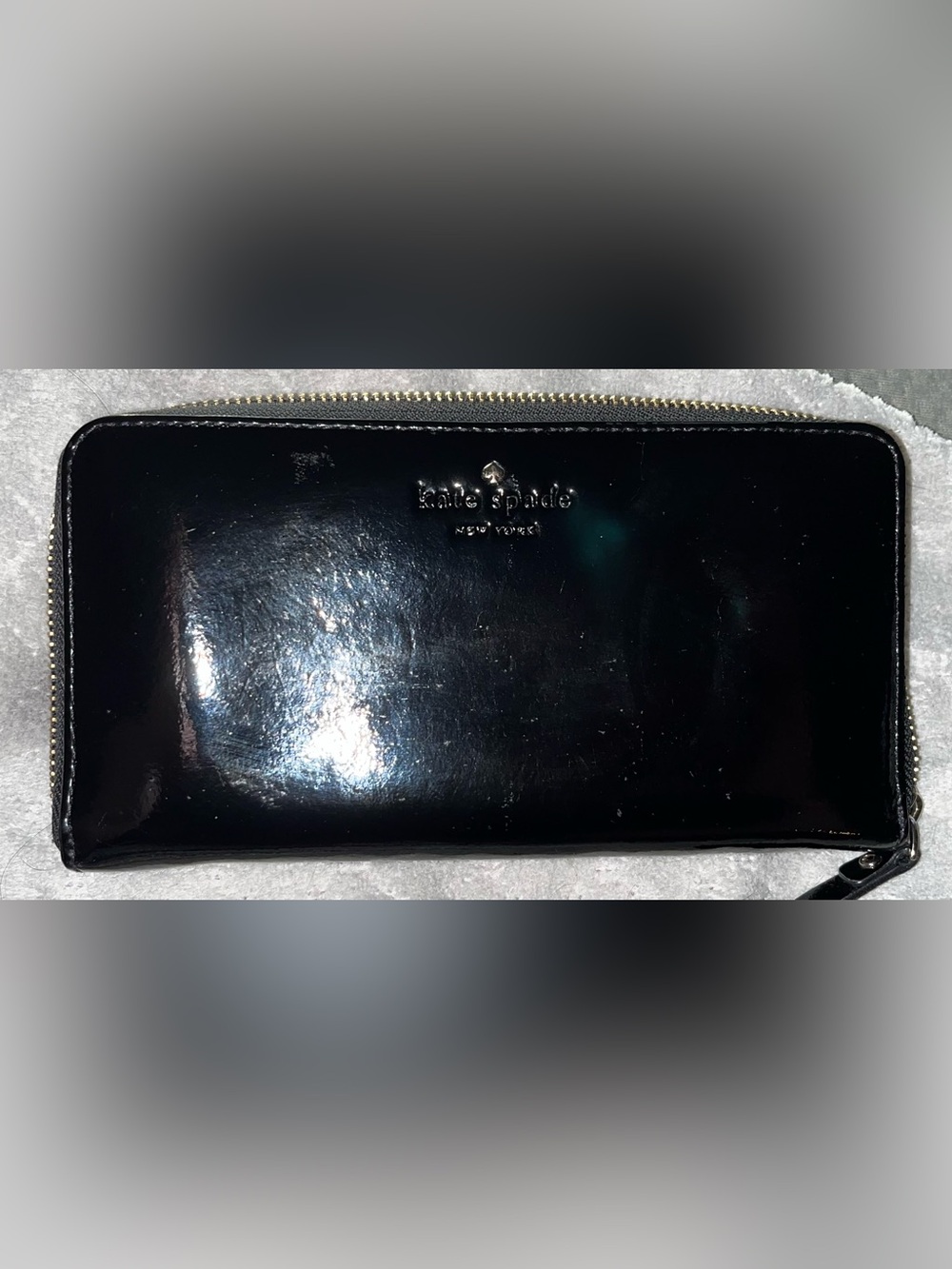 kate spade Black Patent Leather Zip Wallet with Storybook Lining